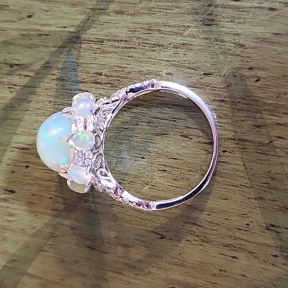 MAGNIFICENT OPAL RING - Picture 5 of 9